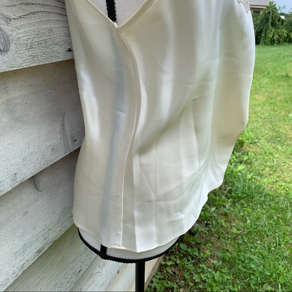 Vintage 90s Ivory White Mesh Floral Lace Crochet Scoop Neck Sleeveless Tank Top - Picture 12 of 16